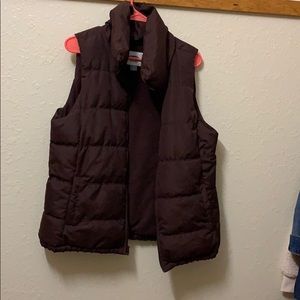 Maroon Old Navy vest in a Large